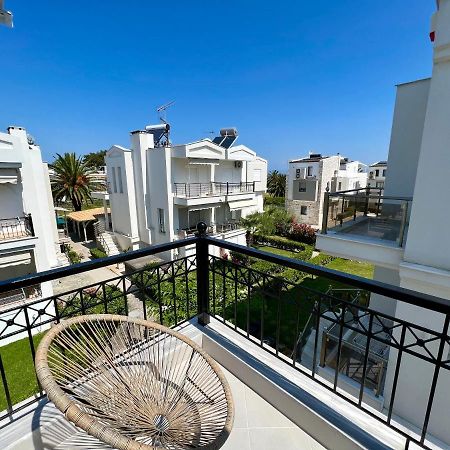 Villa Victoria Ханиоти Экстерьер фото